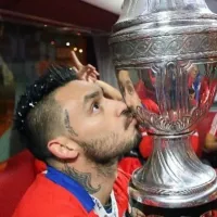 Pinilla apaga con bencina la polémica con Messi