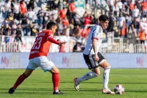 Carlos Palacios ha sido el más peligroso de Colo Colo en media hora de partido. Foto: Guille Salazar, RedGol.