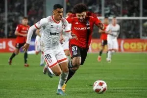 Imagen del último duelo entre ambos por Copa Chile (Photosport)