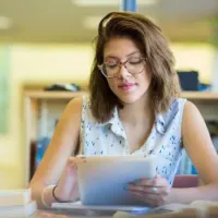¿Te gusta leer? Así puedes solicitar el préstamo de libros digitales totalmente gratis
