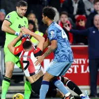 \&#039;Dibu Martínez es un idiota\&#039;: En Inglaterra critican el show que hizo en Premier League