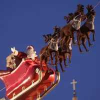 ¿Dónde viene el Viejito Pascuero en vivo? Sigue su trayecto hasta llegar a Chile