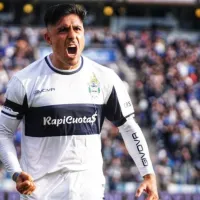 En Argentina avisan que Cristian Tarragona viaja a Chile para firmar con Colo Colo