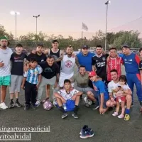 Arturo Vidal vuelve a jugar fútbol en una pichanga y se alista para encontrar nuevo club