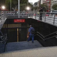 Totalmente renovado: Metro de Santiago reabre el nuevo acceso a la estación Baquedano