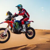 José Ignacio Cornejo vuelve al podio tras ganar la séptima etapa de las motos en el Rally Dakar