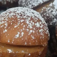 Receta de berlines con manjar o crema pastelera: Preparación dulce que deleitará tu paladar