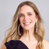 Alison Mandel abre el Festival de Viña y revela cómo enfrenta las críticas: \&#039;Antes de ser comediantes, soy persona\&#039;