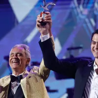 Se robó el corazón de los fans: Matteo Bocelli coquetea y cantan con el público de Viña 2024