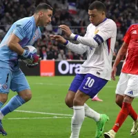 Histórico apunta a la edad de Claudio Bravo en la Roja: \&#039;Para su calidad, no es ese gol\&#039;