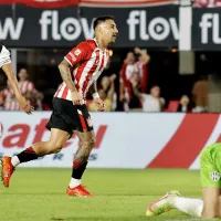 Estudiantes aplaude a Javier Altamirano en su estadio: 'Que lindo verte'