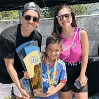 Lea Fernández alienta el camino de su hijo en el fútbol