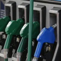 ¿Cuándo vuelve a cambiar el precio de los combustibles? En esta fecha sube o baja el valor