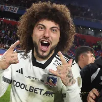 Brutal planchazo después de sacarla de la línea: Maxi Falcón se gradúa como ídolo de Colo Colo en Copa Libertadores