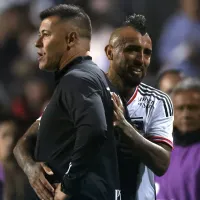 Almirón se derrite por Vidal: "Mejora todo"