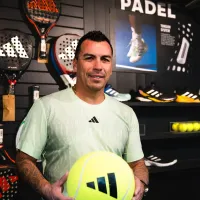 Esteban Paredes se suma a la fiebre del pádel y cuenta su mejor golpe: \&#039;A lo Chino Ríos\&#039;