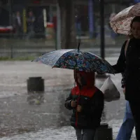¿Cuánto lloverá en Santiago? Advierten del 'segundo evento más intenso en 140 años'