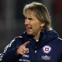 Periodistas peruanos extrañan a Gareca y le \&#039;roban\&#039; sonrisas y una conversación fuera del hotel de Chile