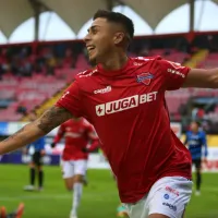 Tabla de Posiciones: Ñublense canta bajo la lluvia y golea a Huachipato en cierre de primera rueda