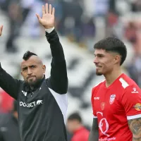 Jugador de Quillón se lleva la camiseta de Vidal: “Es un tesoro, un sueño jugar con él”