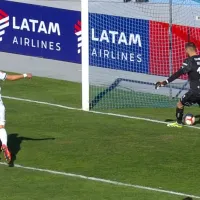 ¿Adentro? La polémica jugada que todo Santiago Wanderers reclama ante Universidad Católica