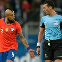 Arturo Vidal se descarga contra Wilmar Roldán y la Conmebol: '¡Otra vez robando...'