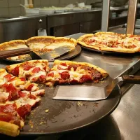 Descuentos en pizza: Las ofertas con tarjetas en Papa Johns, Pizza Hut, Domino Pizza y más