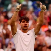 Carlos Alcaraz remonta en Wimbledon para meterse a semis y jugar contra Medvedev