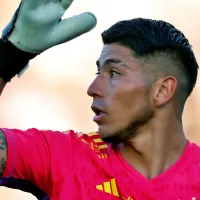 Johnny Herrera sigue disparando contra Colo Colo: Ahora dice que a Cortés le “falta la chaucha para el peso”