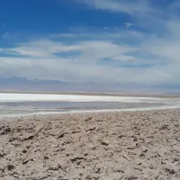 ¿Salar de Atacama en peligro? Investigadores descubren que se hunde entre 1 y 2 cm por año