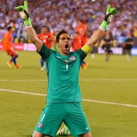 La Roja hace emotiva despedida a Claudio Bravo: \&#039;Siempre será tu casa, Capitán América\&#039;