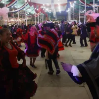 No solo el Parque O'Higgins: Las otras fondas y celebraciones de Fiestas Patrias en Santiago