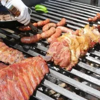 ¿Qué conviene más para la parrilla? Revisa los cortes de carne