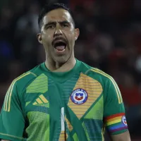 Bicampeón en Chile propone a Claudio Bravo como solución a la fuerte crisis de la Roja