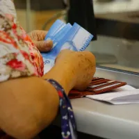 Adelantan pago de la PGU de octubre: Consulta con tu RUT la fecha de pago de la pensión