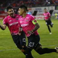 Tabla: Deportes Iquique pasa del cielo al infierno ante los Diablos Rojos