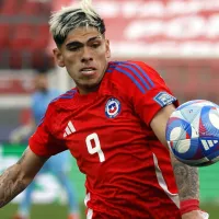 Salida de Carlos Palacios sorprendió al camarín de la Roja: ＂No sabemos que pasa＂