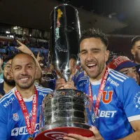 El que es campeón celebra como quiere: Marcelo Díaz queda empapado en Gatorade tras triunfo azul