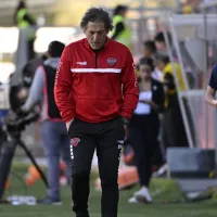 No bastó clasificar a Copa Libertadores: Mario Salas se va de Ñublense y ya suena en otra banca