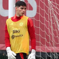 ¡Candidatean a Vicente Reyes para el arco de Colo Colo!