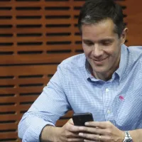 Revelan conversación de Michael Clark que explica con qué dinero compró U de Chile
