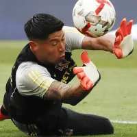 Brayan Cortés entrena en academia de preparador de arqueros mientras busca club tras dejar Colo Colo