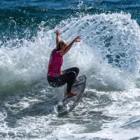 El surf abre temporada de verano con torneo internacional