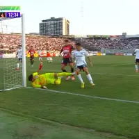 Limache sorprende a Colo Colo con histórico gol: floja y tibia reacción del resistido Brayan Cortés