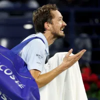¿Doble vara contra los rusos? Daniil Medvedev explota tras polémico fallo en el ATP de Dubái