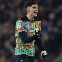 Tras ser borrado por Gareca de la Selección: Vicente Reyes debuta como titular en Inglaterra