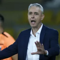 Históricos de la UC se aburren y mandan para la casa a Tiago Nunes en la previa del clásico ante Colo Colo