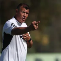 Jorge Almirón señala que tiene muy en cuenta a un cortado en Colo Colo: “Puede sorprender”