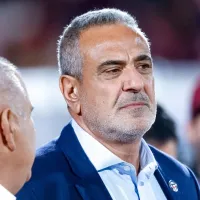 Mientras la Roja se hunde y queda sin Mundial, Milad sigue en modo diplomático en la Conmebol