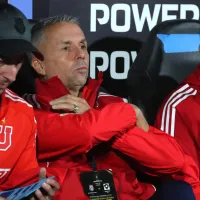 Gustavo Álvarez cumple con su regla en U de Chile: borra a Leandro Fernández en Copa Libertadores